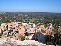 Ventabren village